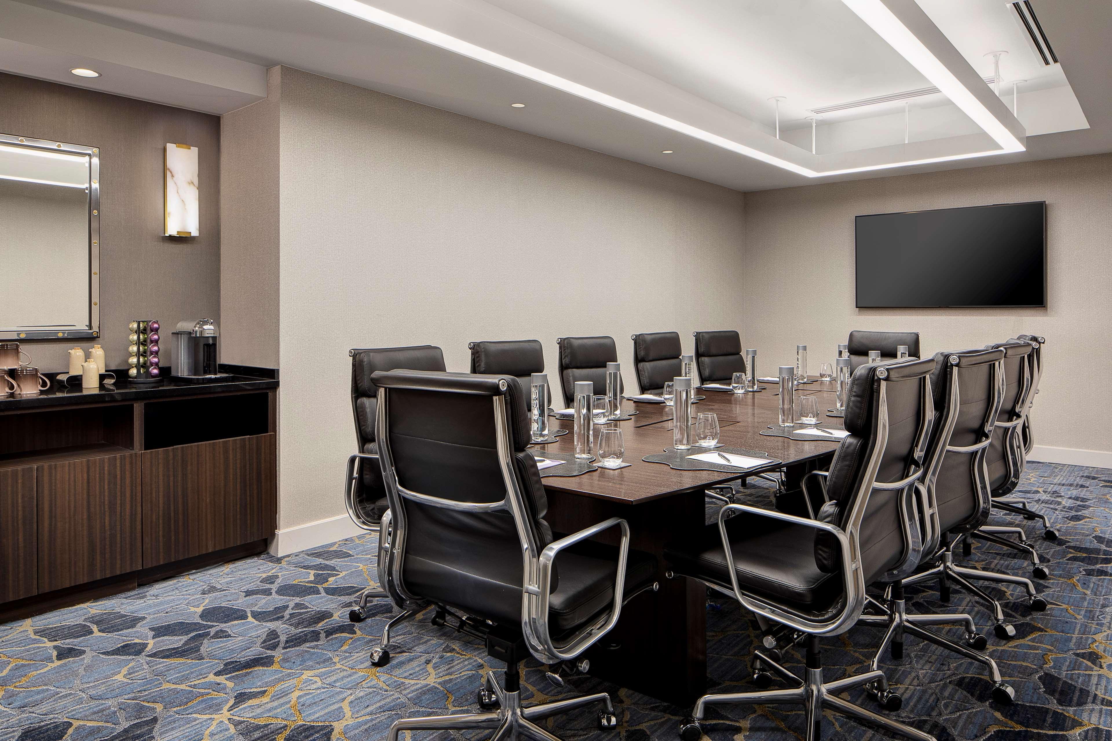 Hyatt Regency 4*